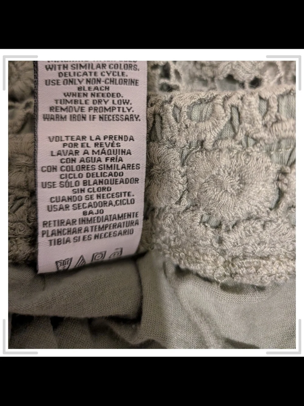 Pre-owned Wallflower Olive Green Crochet Lace Shorts